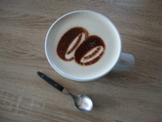 Cappuccino-Schablonen mit Logo…